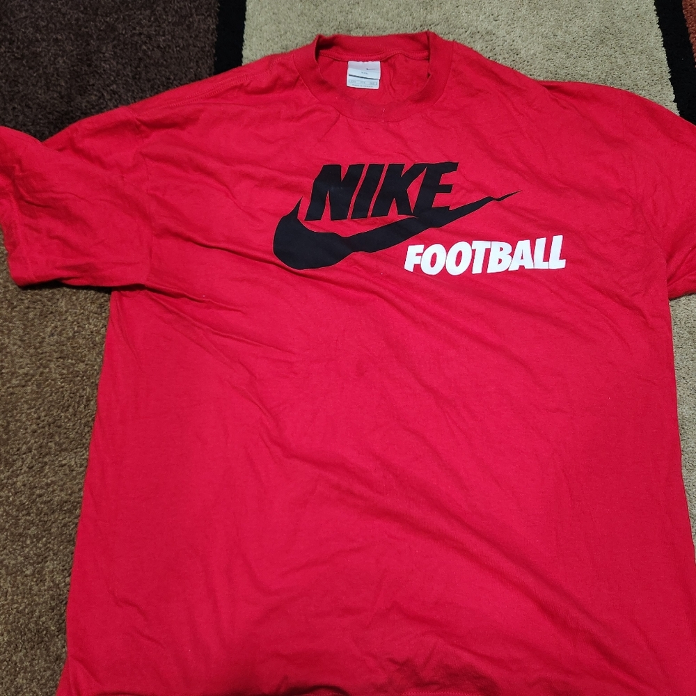 Men's nuke tshirt